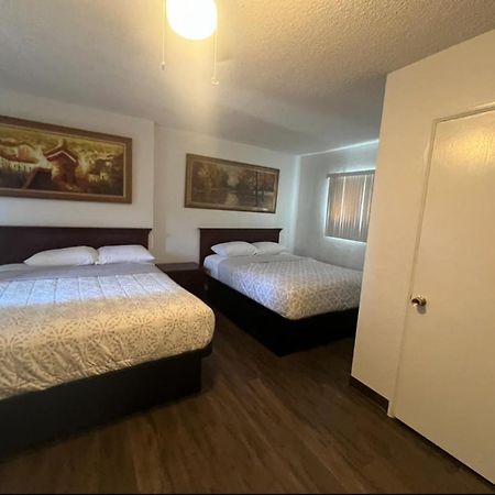 Flamingo Motel - San Ysidro サンディエゴ エクステリア 写真